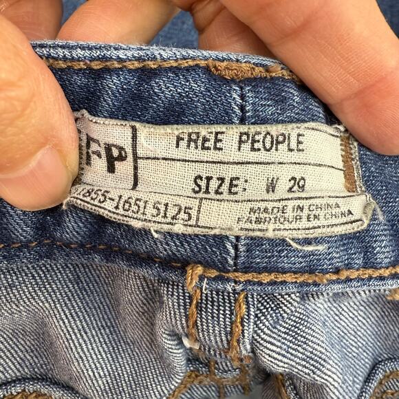 Free People Jeans Women's 29 (8) Blue Skylar Button Flare Moto Jeans - Picture 6 of 13